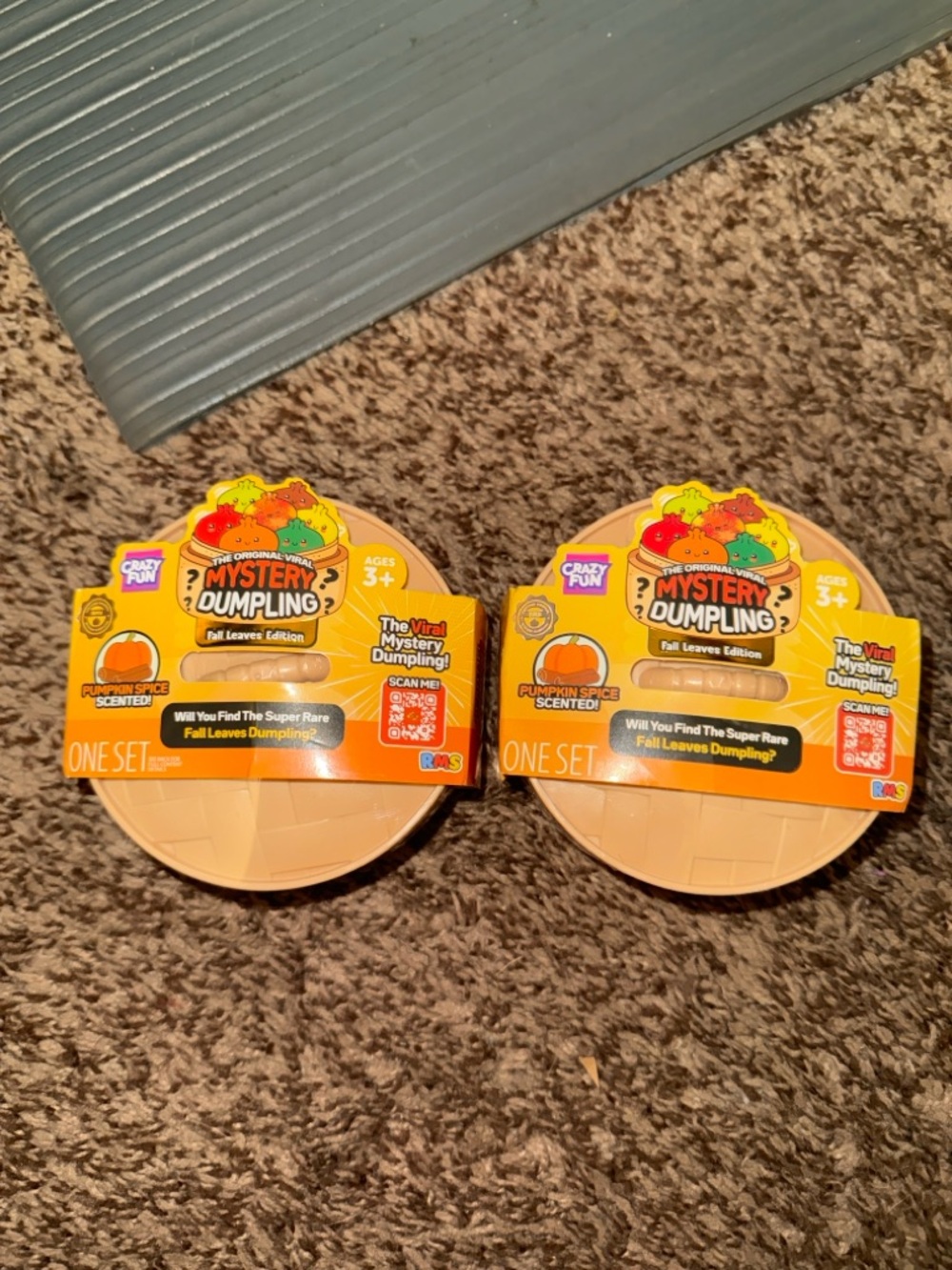 2 Sealed Fall Leaves Mystery Dumplings (Pumpkin Spice Scented)
